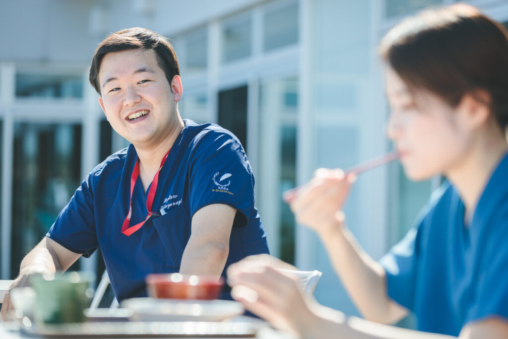これから歯科医師を目指す歯学生の皆様へ